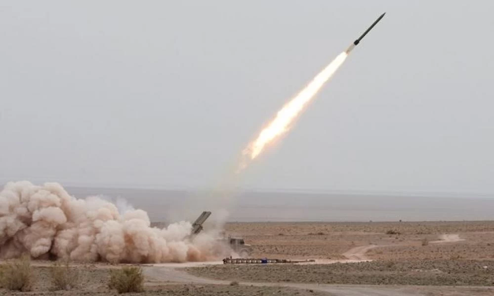 Στο "τραπέζι" πιθανό χτύπημα Ισραήλ κατά Τεχεράνης - Με μαζική πυραυλική επίθεση απειλεί το Ιράν